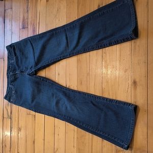 Calvin Klein low rise flare Size 6